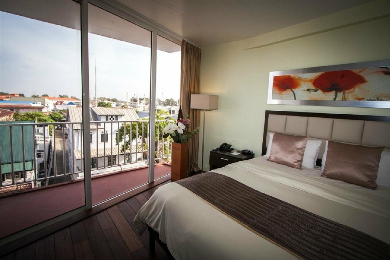 Radisson Hotel Paramaribo Bagian luar foto